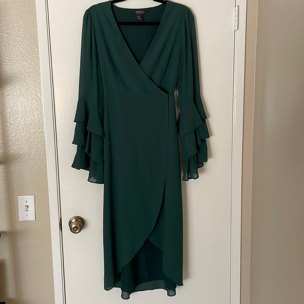 Green long sleeve wrap dress